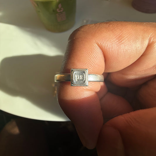 [PETITE STAMP] RING